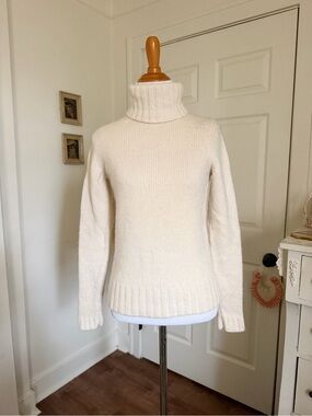 Vintage Ann Taylor Cashmere Turtleneck Sweater